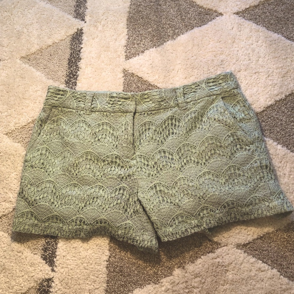 LOFT Outlet Green 4” Lace Overlay High Waisted Shorts - Size 8